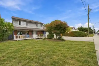 18983 119 AVENUE, Pitt Meadows BC V3Y 1X8