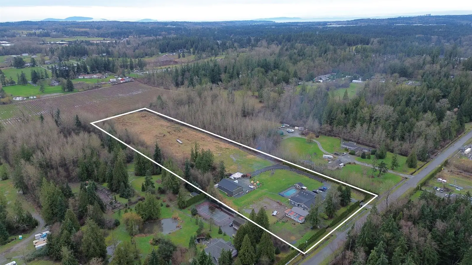 21298 36 AVENUE, Langley BC V3A 8N6