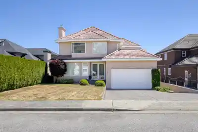 2249 SICAMOUS AVENUE, Coquitlam BC V3K 6R9