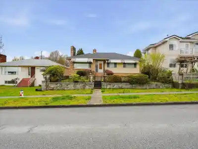 4009 UNION STREET, Burnaby BC V5C 2W9