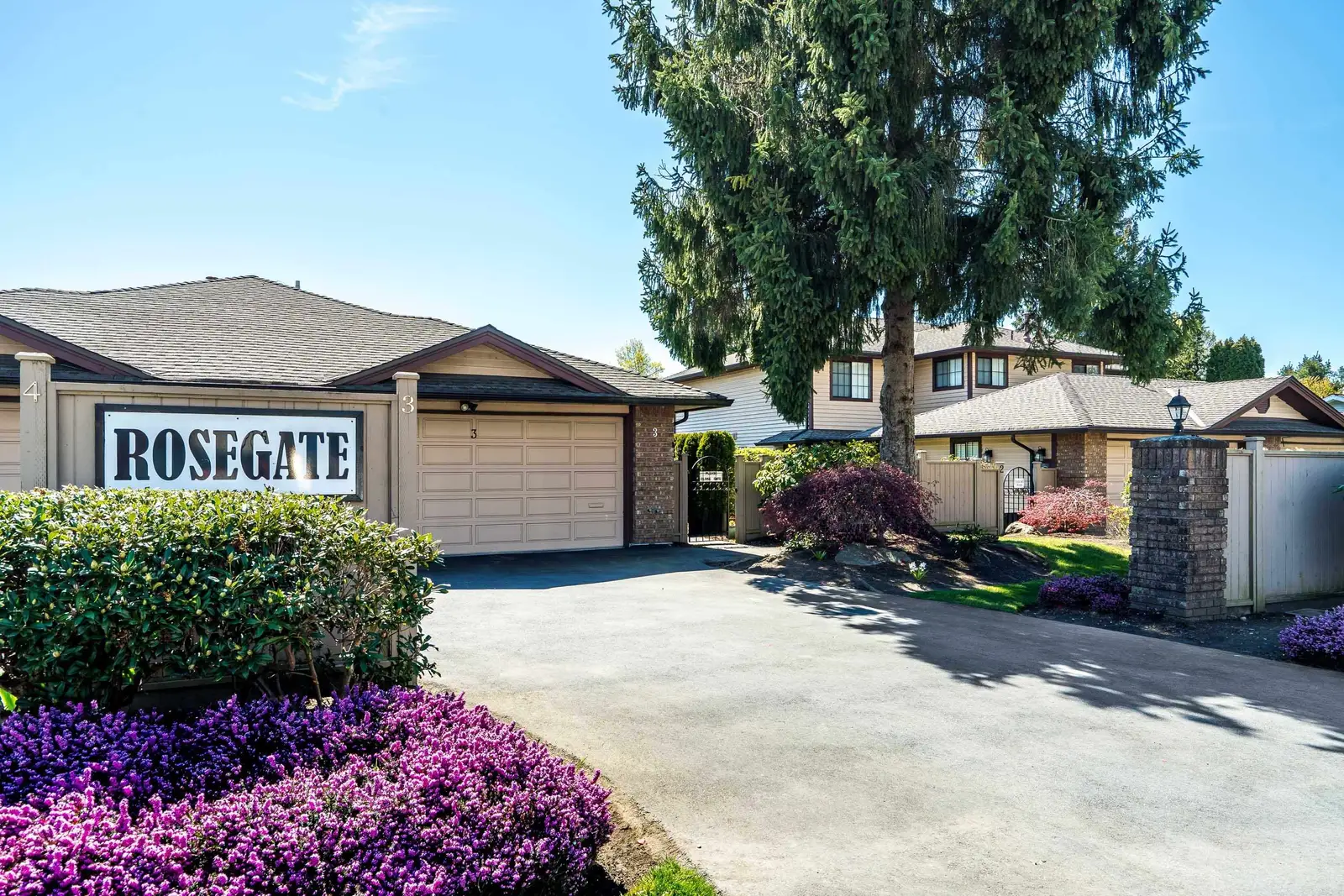 3 15148 20 AVENUE, Surrey BC V4A 8S1