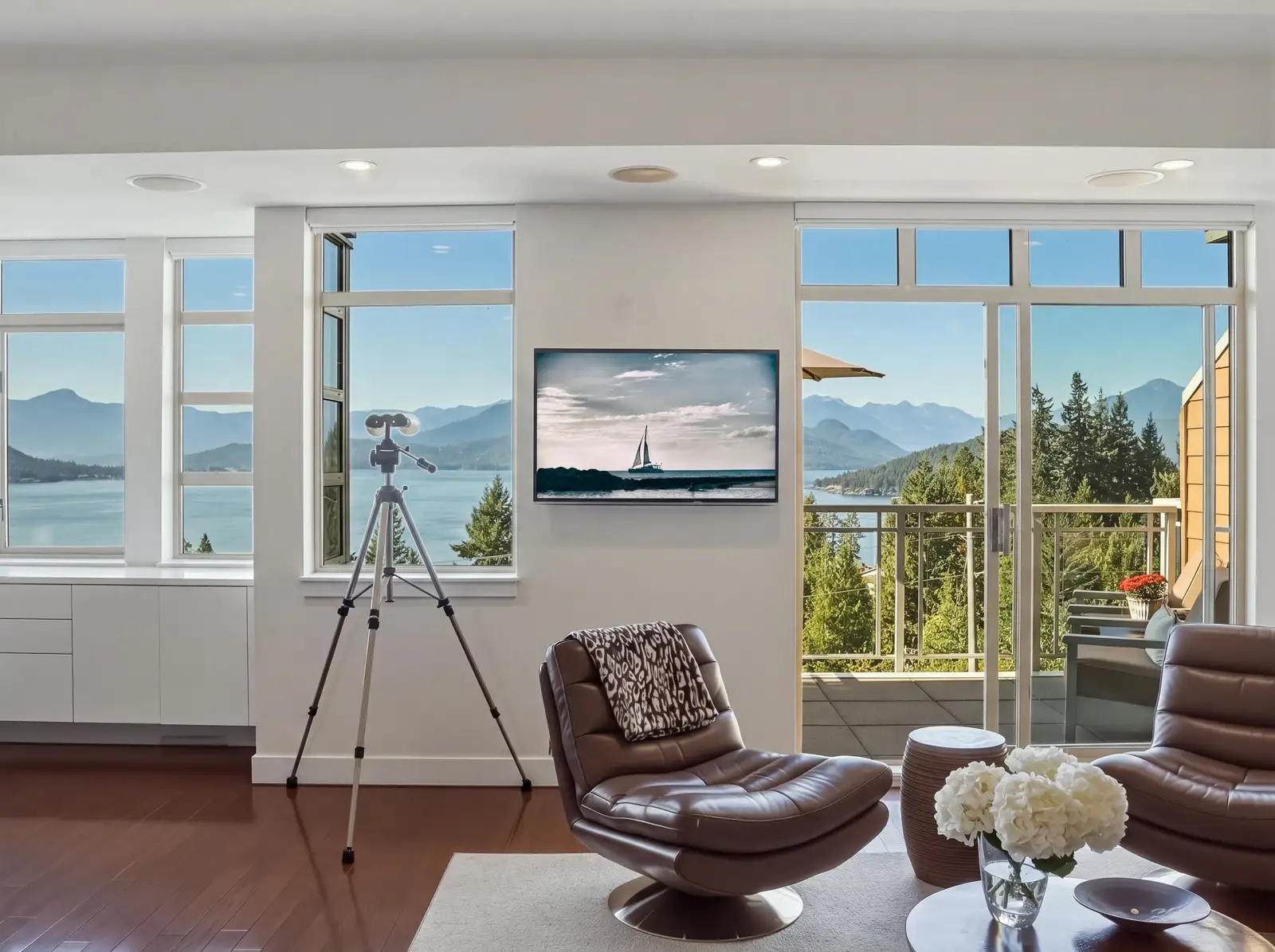 8547 SEASCAPE COURT, West Vancouver BC V7W 3J7