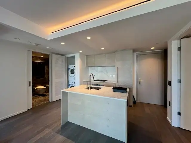 902 1408 ROBSON STREET, Vancouver BC V6G 0E6