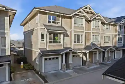 40 2955 156 STREET, Surrey BC V3Z 2W8
