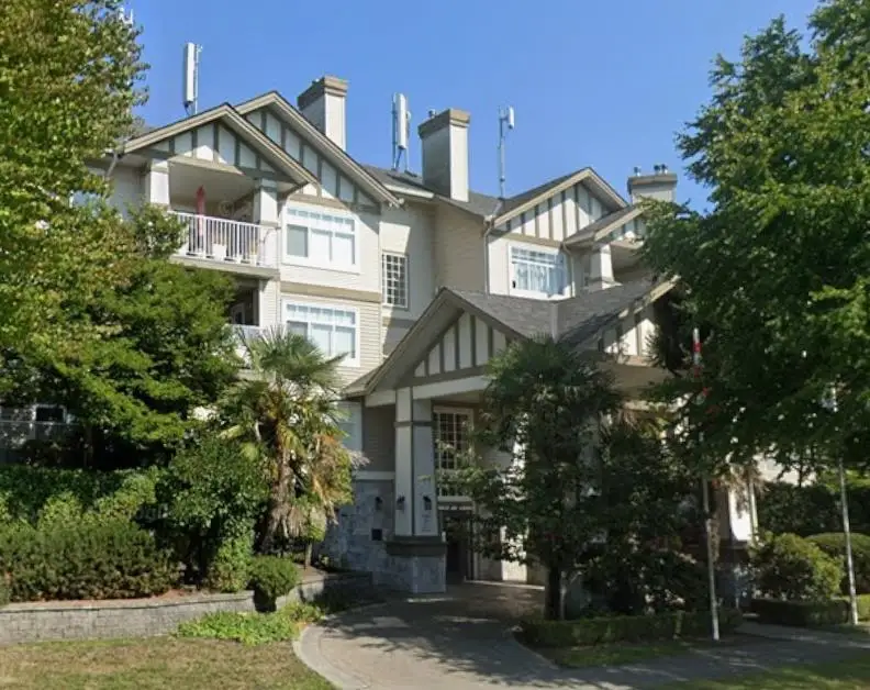 112 4770 52A STREET, Ladner BC V4K 5B5
