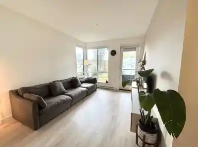 317 7579 16TH STREET, Burnaby BC V3N 0H7