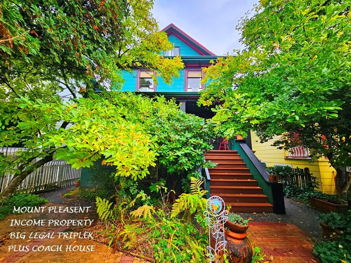 1055 E 11TH AVENUE, Vancouver BC V5T 2G1