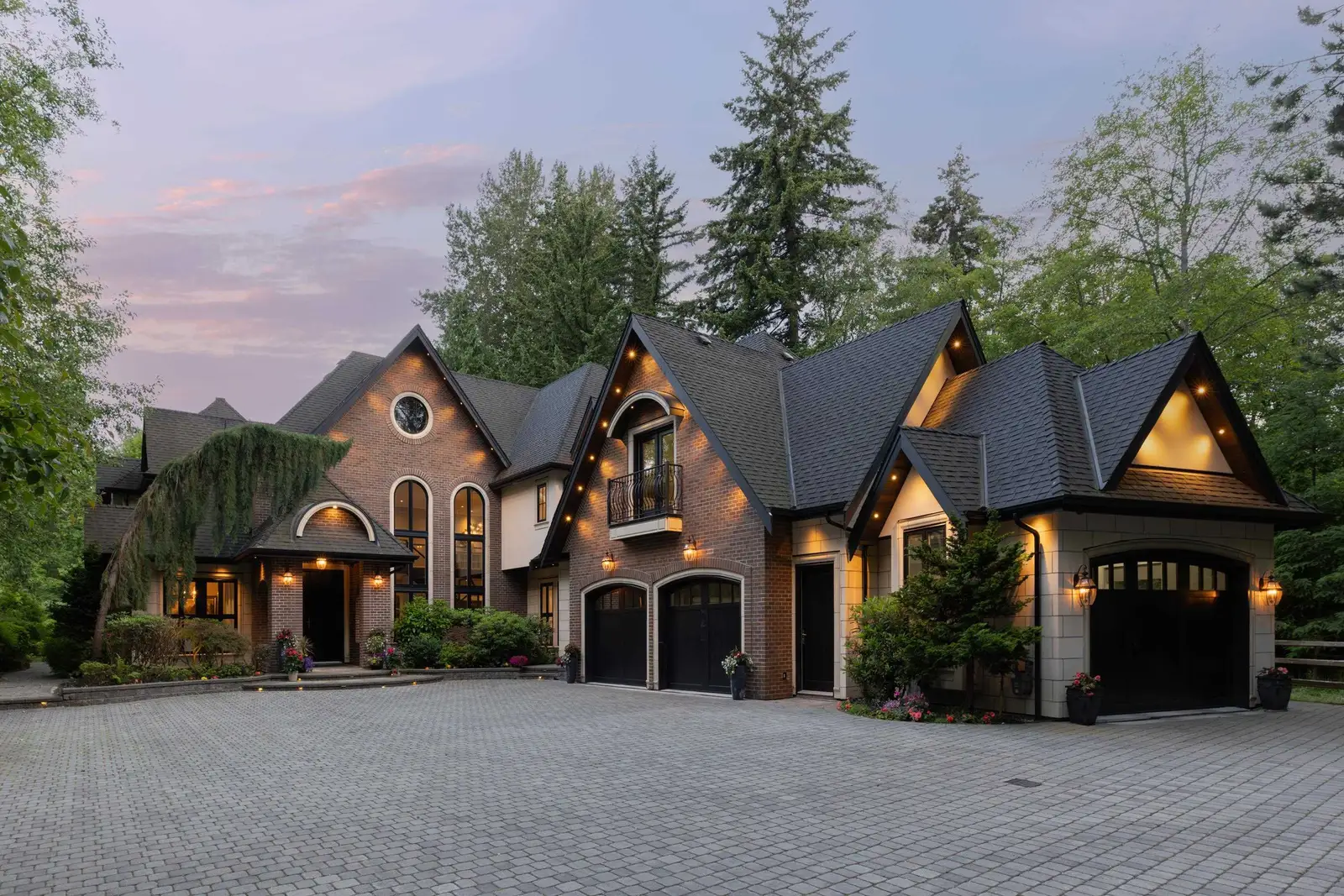 3083 SEMIAHMOO TRAIL, Surrey BC V4P 1H4