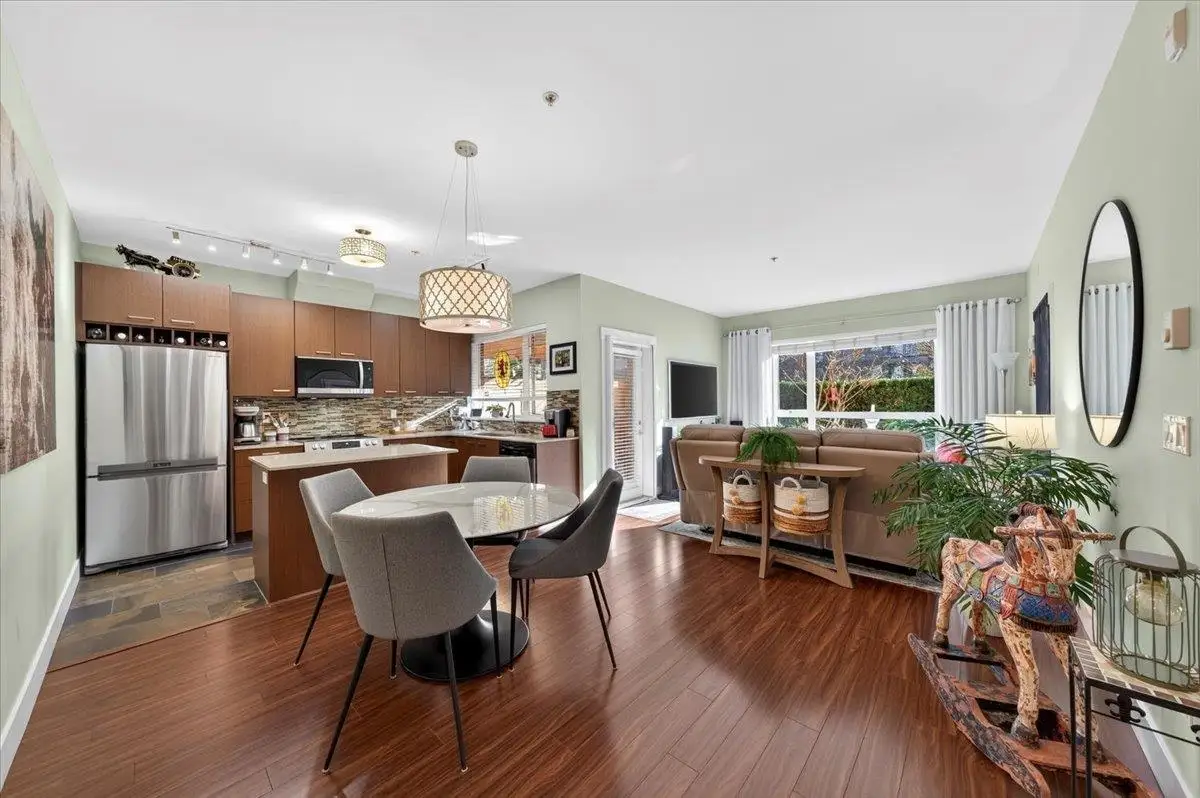 102 2473 ATKINS AVENUE, Port Coquitlam BC V3C 0C4