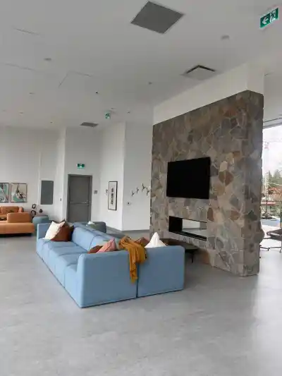 3211 13675 107A AVENUE, Surrey BC V3T 2H2