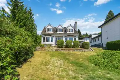 1237 IOCO ROAD, Port Moody BC V3H 2W9